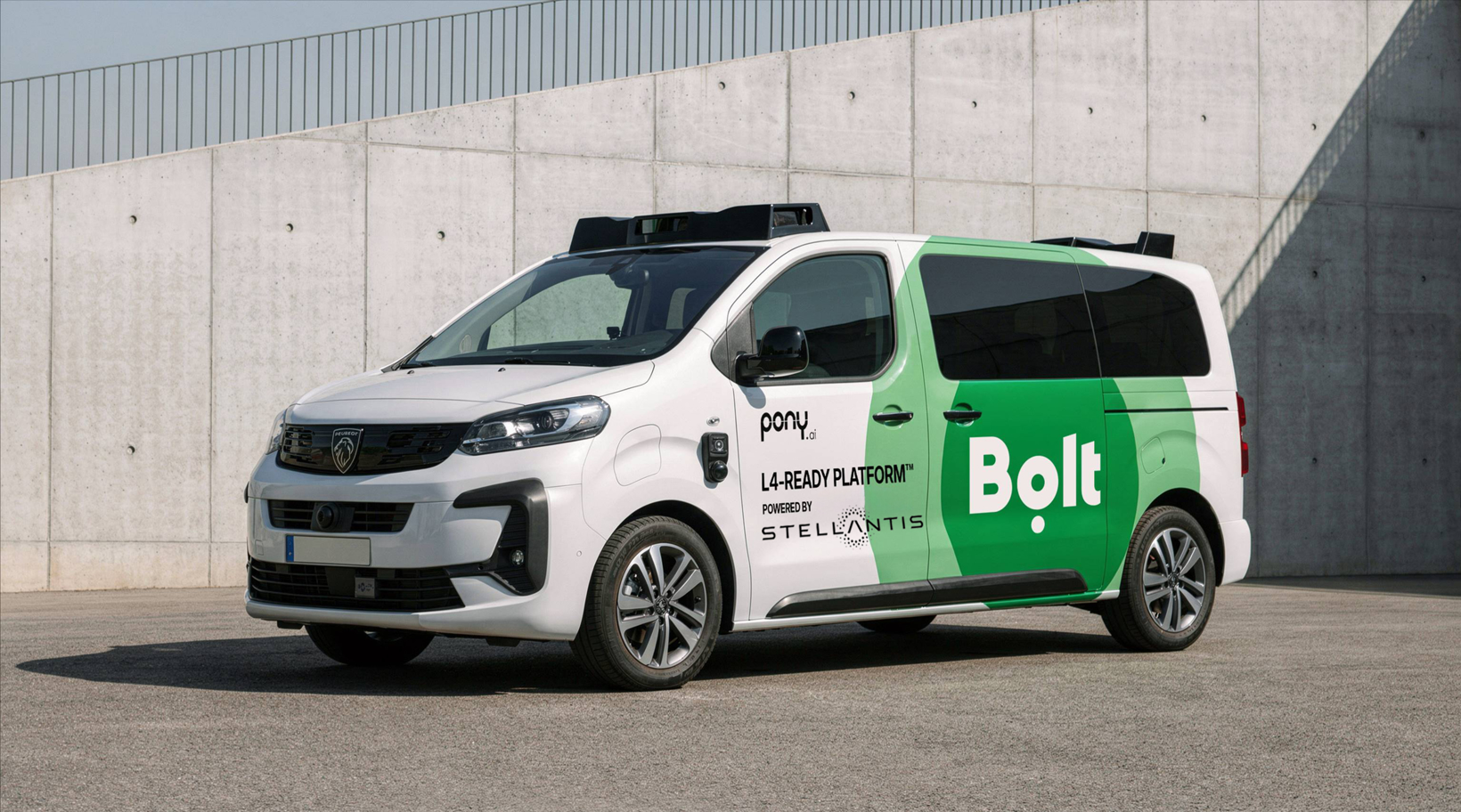 小馬智行、BoltおよびStellantisと連携し、ルクセンブルクでRobotaxiテストを開始
