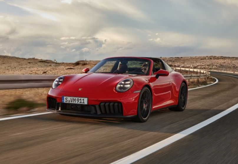 ポルシェCEOが911の純電気版を出さず、ガソリン・ハイブリッド路線を堅持することを確認-図1