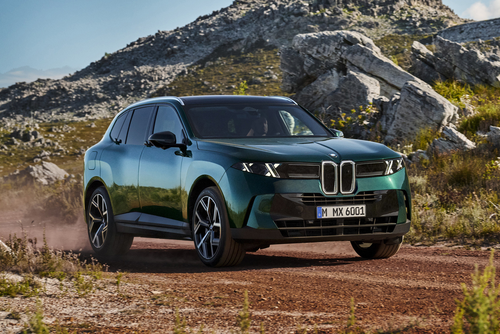 Рассекречен BMW X5 пятого поколения: новый дизайн и разнообразие техники, цены известны