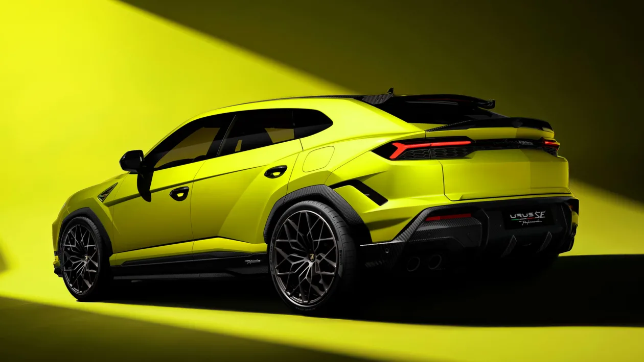 Lamborghini urus Performante rear
