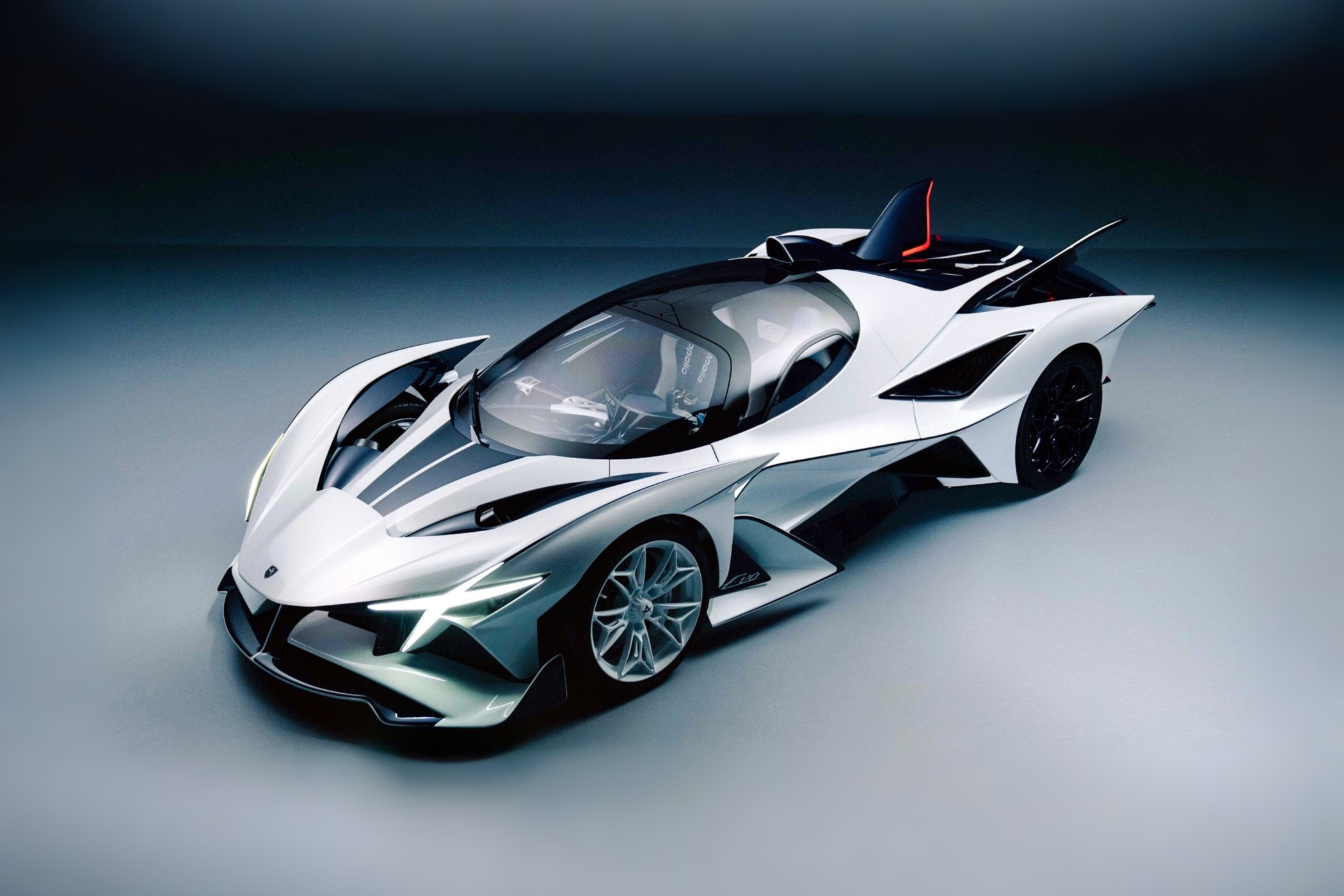 Apollo Evo Caribbean Dragon: «колючая» внешность, атмосферный V12 и огромная цена