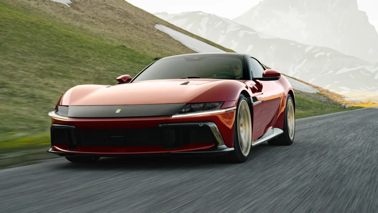 Ferrari 12 Cilindri Manuale