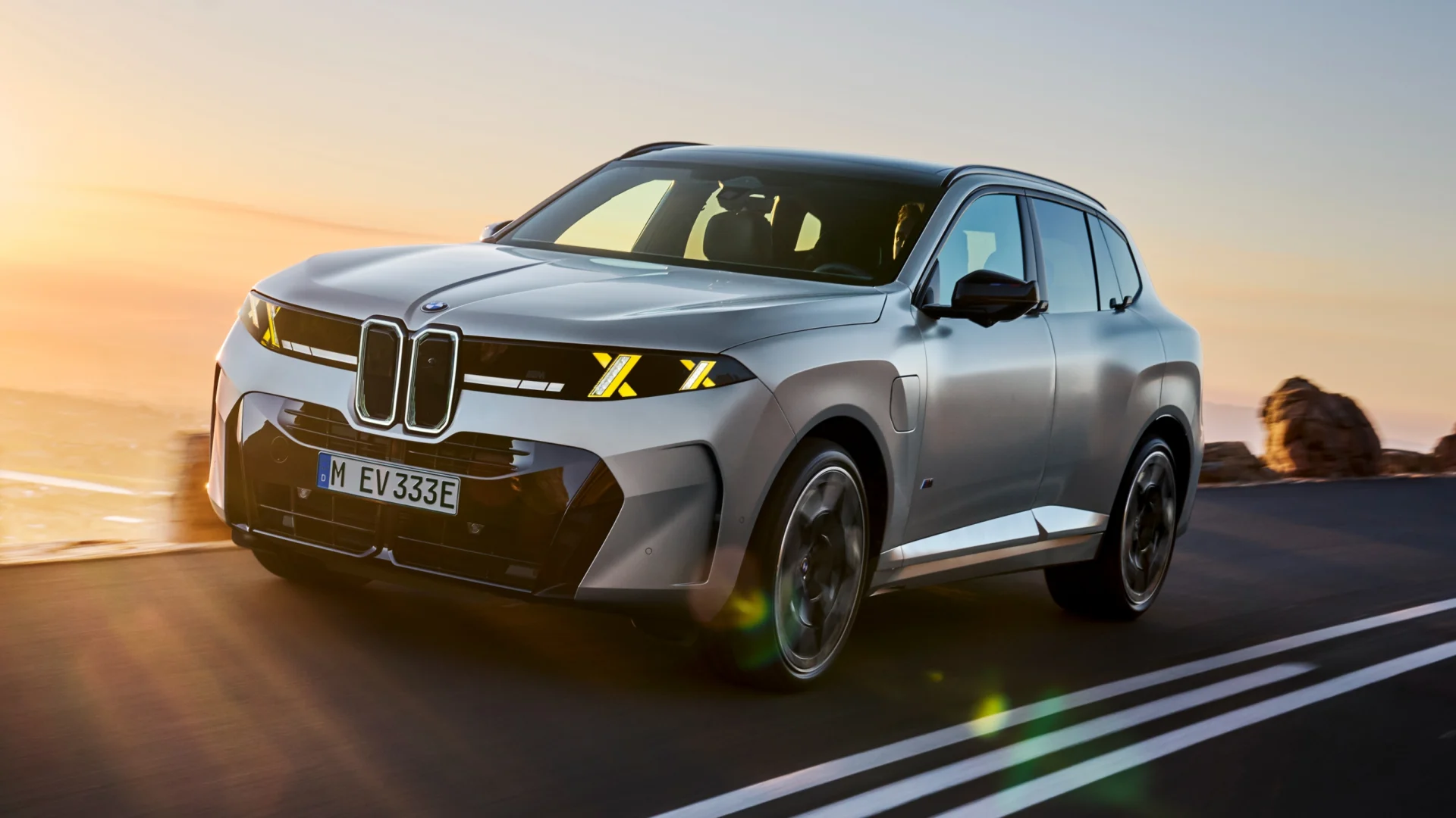 BMW X5 front