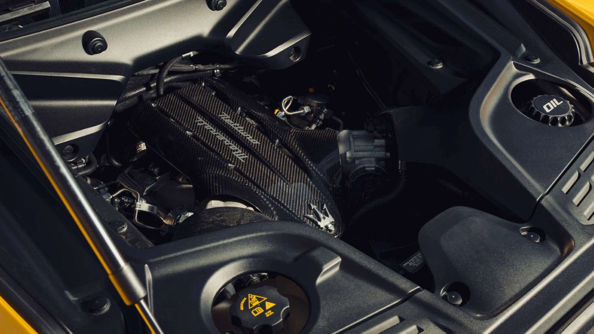 Maserati engine