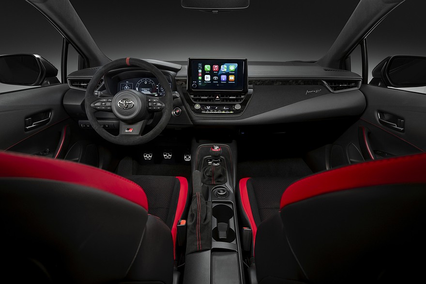 На фото: салон Toyota GRMN Corolla